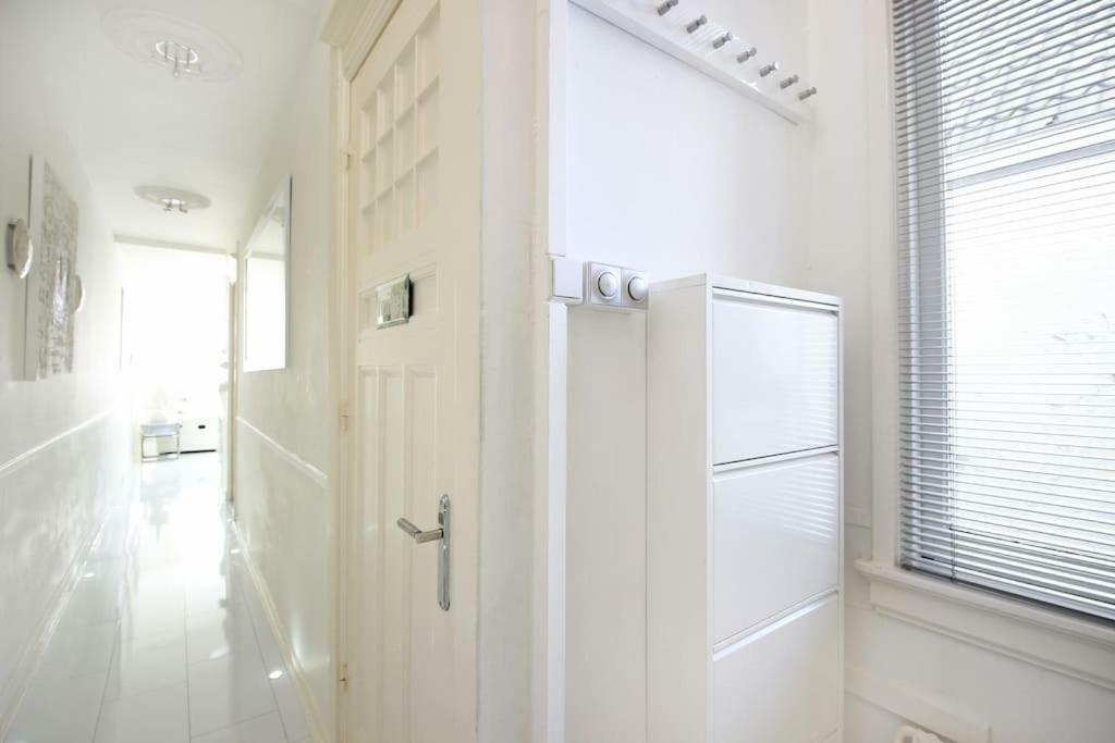 White Luxury Penthouse In City Centre Ámsterdam Exterior foto