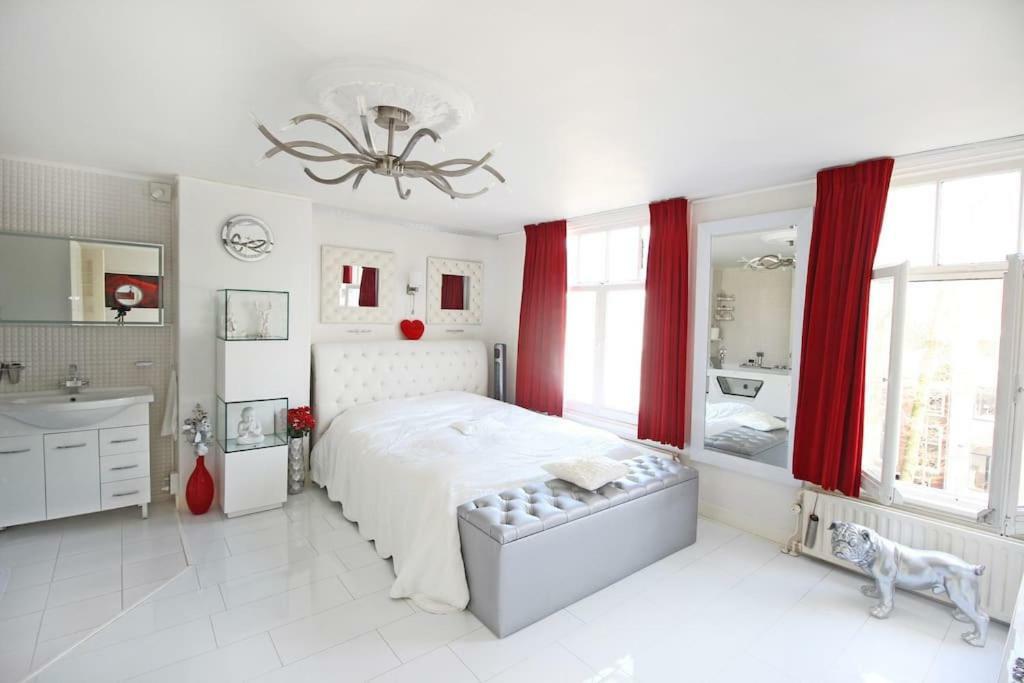 White Luxury Penthouse In City Centre Ámsterdam Exterior foto