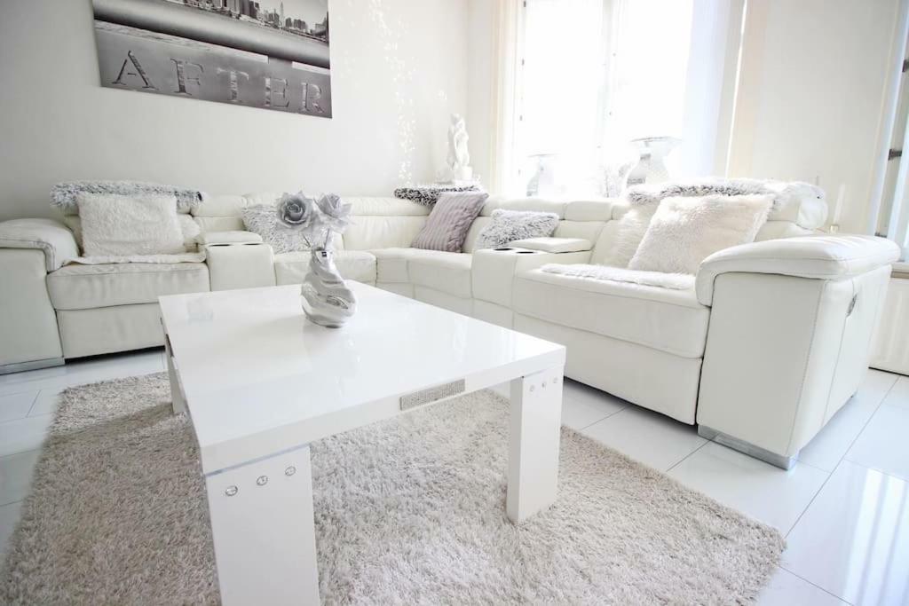 White Luxury Penthouse In City Centre Ámsterdam Exterior foto